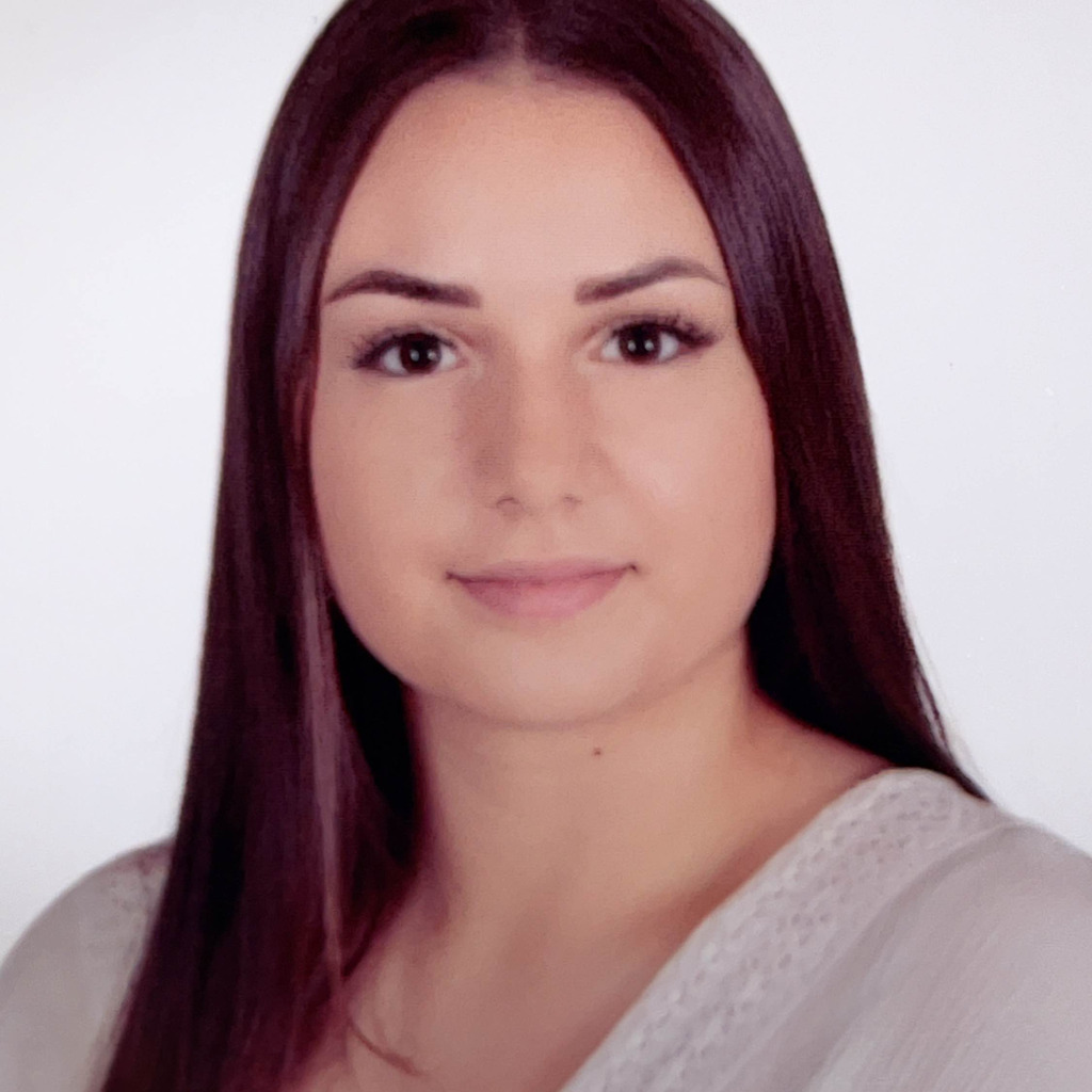 Désirée Baotić Werkstudentin Präsidium Technik, Logistik, Service