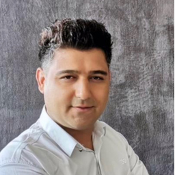 Ehsan Zarekavari
