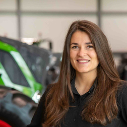 Julia Weidenauer