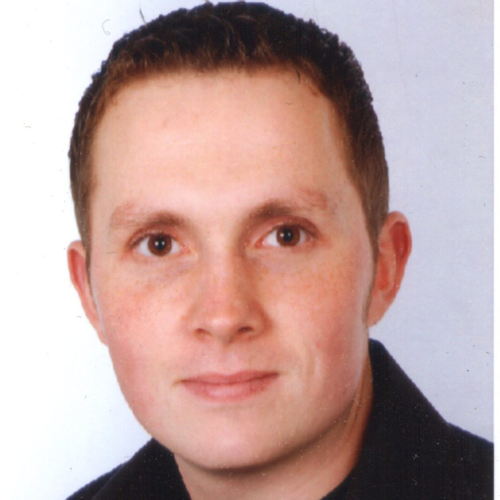 Michael Witzke Professional Product Engineer EDAG Engineering GmbH