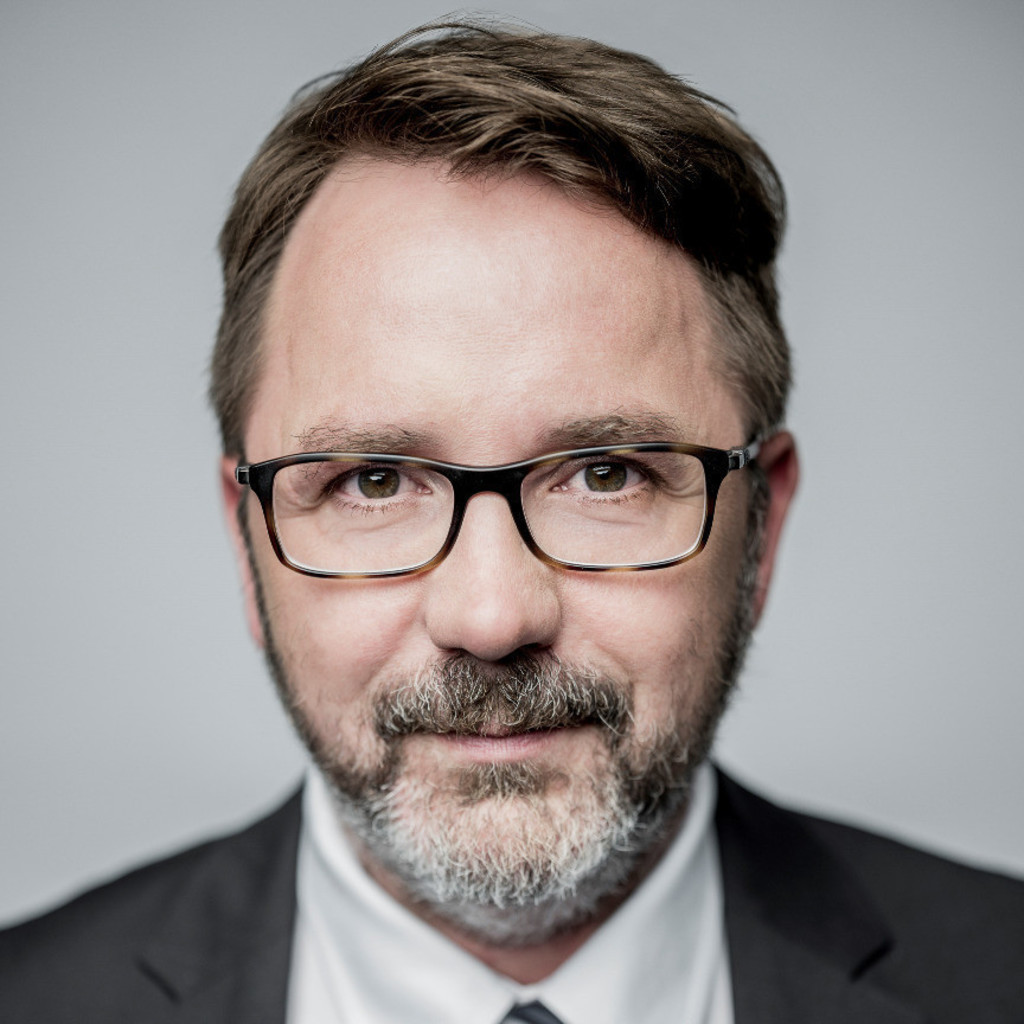 Gregor Schreiber Head of Public Affairs SKM Consultants XING