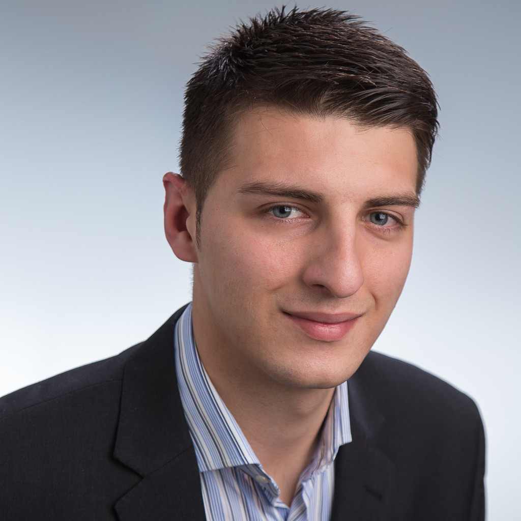 Denis Milovac Fachkoordinator Aussendienste VOLKSWAGEN GROUP