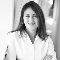Dr. Alena Kirchinger
