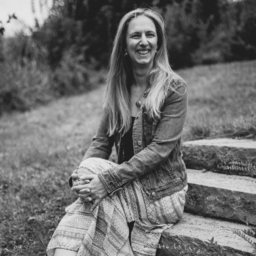 Birgit Juliane Knab
