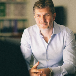 Dr. Alexander Fruehmann
