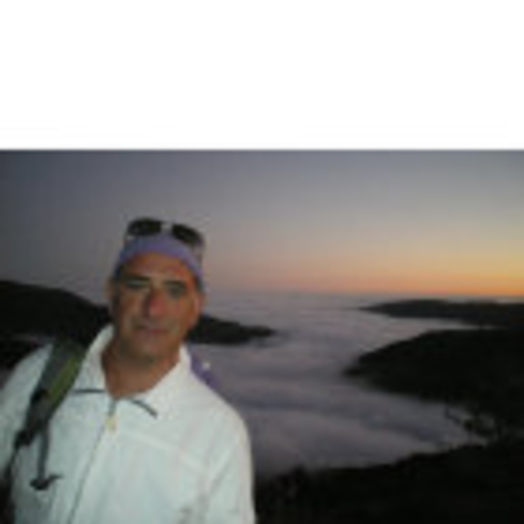 Rafael Gonzalez Director Ferreira & Alcácer XING