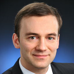 Dr. Marcus Hennig