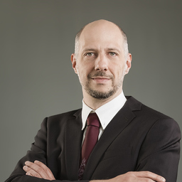 Dr. Robert Requardt