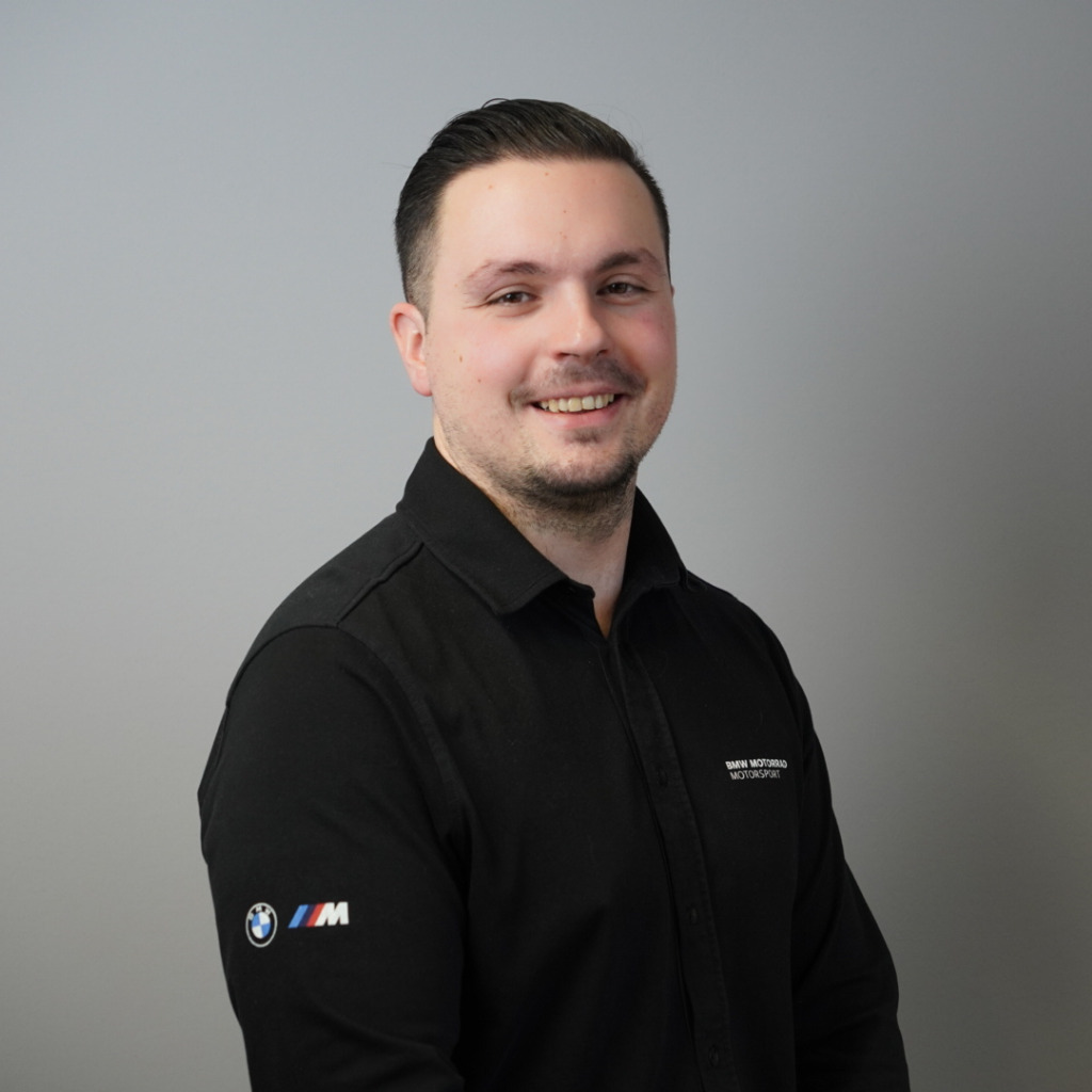 Kaan Gürsan Automobilverkäufer BMW Group XING