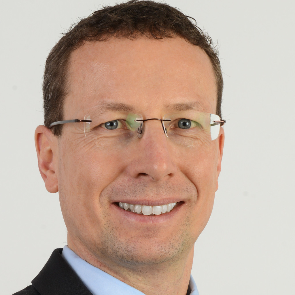 Tobias Wuest - Head Financial Planning & Analysis, International Wealth  Management - Credit Suisse | XING