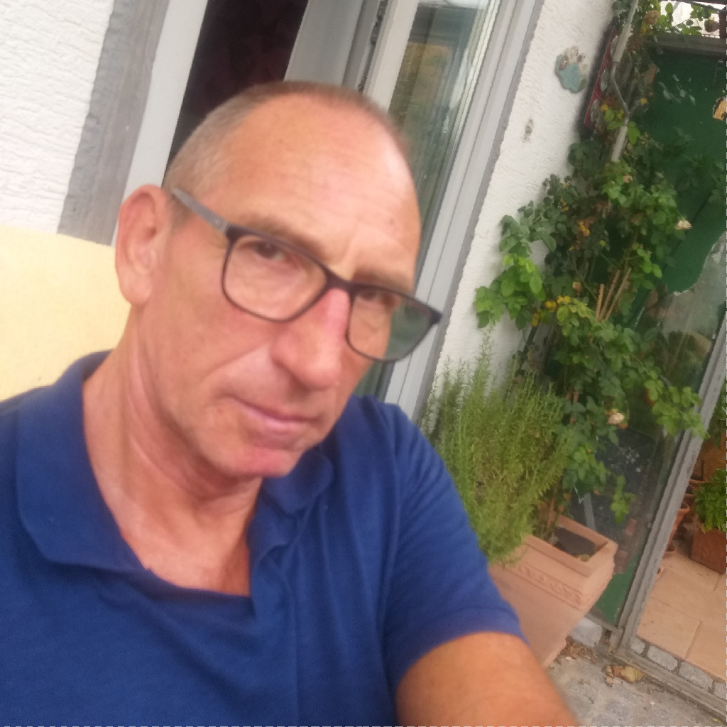 Roland Röschel Bildender Künstler Kreatives Ich XING