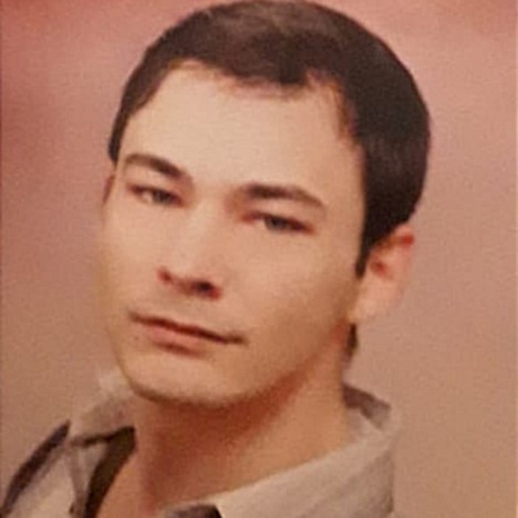 Adam Skoszkiewicz Fachlagerist Sudheimer Car TechnikVertriebs