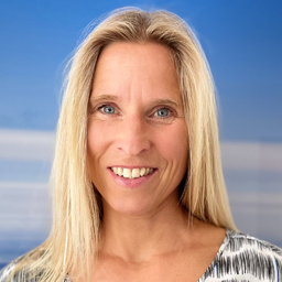 Dr. Simone Mickelat