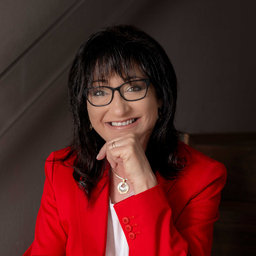 Belinda Walker