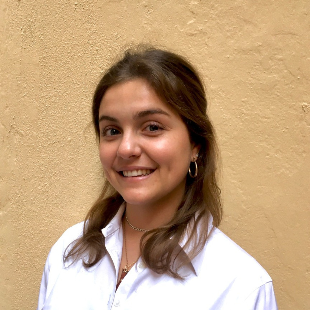 Clara Aguilar - International Business and Economics - Pompeu Fabra  University | XING