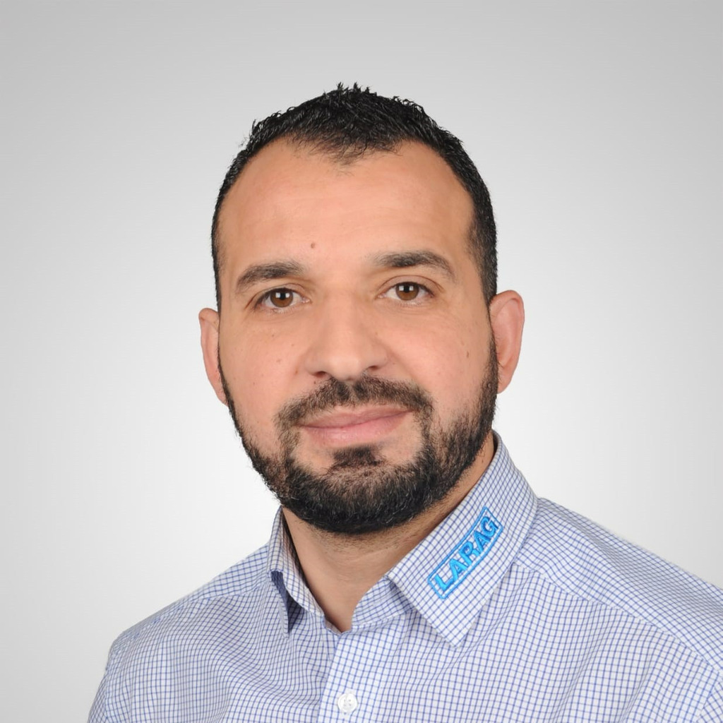 Sofiane Hadj conseiller de vente automobile LARAG XING
