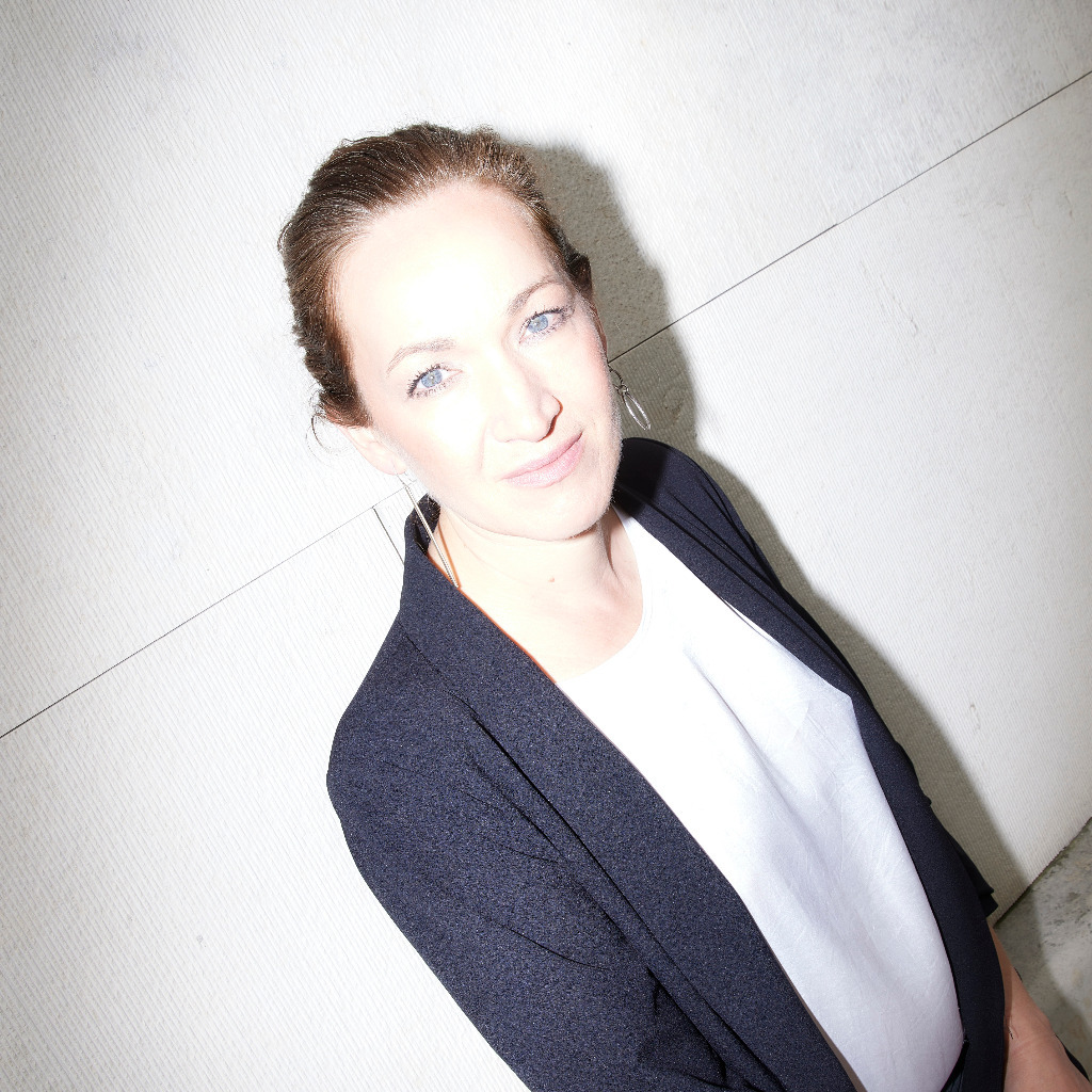 Maria Elisabeth Ehrhardt >> you find me on LinkedIN Sinoa