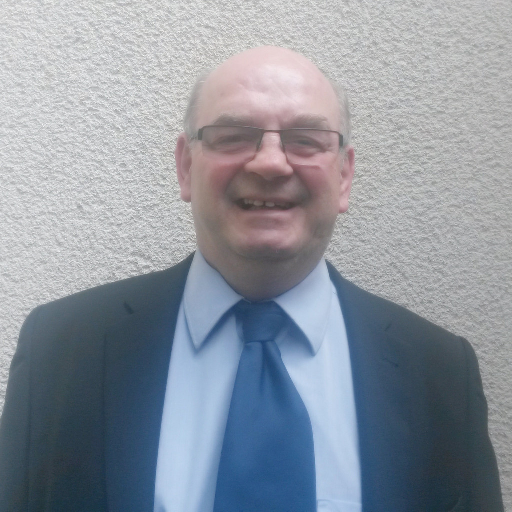 Hermann Knotz Geschäftsführer HEKNO XING