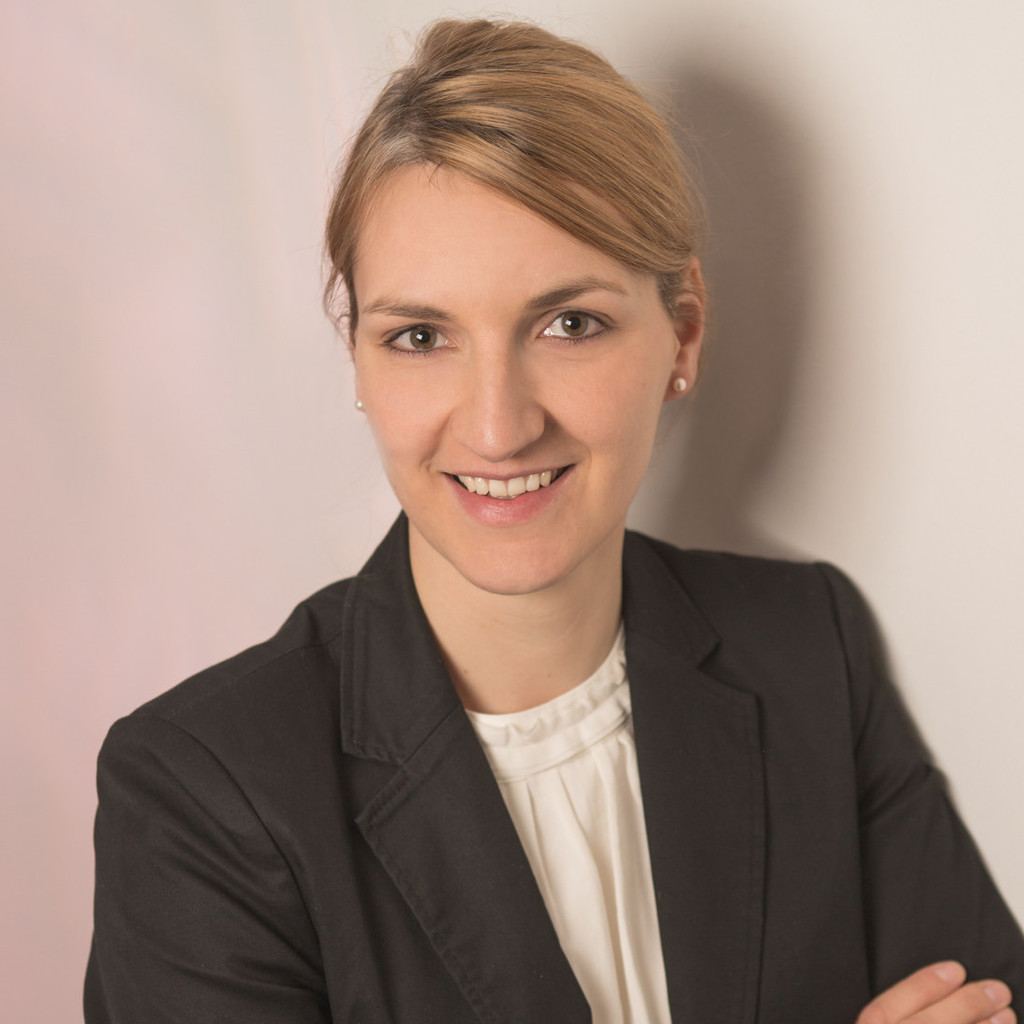 Dr. Julia Verheyen Scientific Manager (IEKM SFB1425) UHZ Freiburg