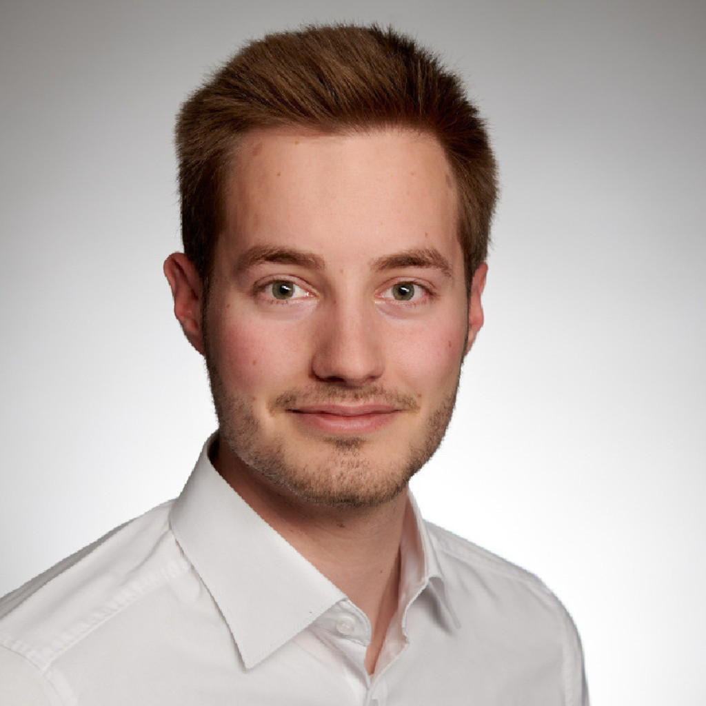 Simon Bremer IT Consulting / Data Science / Software Engineering