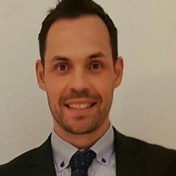 Dennis Cardona