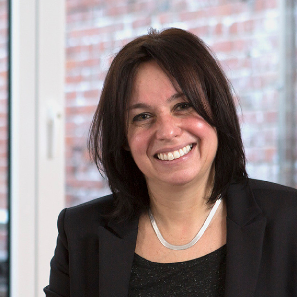 Heike Metzger Manager Marketing & Corporate Communication STAHL