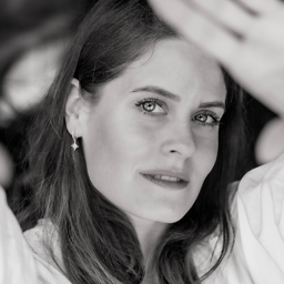Annika Elena Polgar