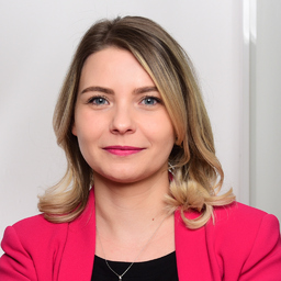 Janine Große