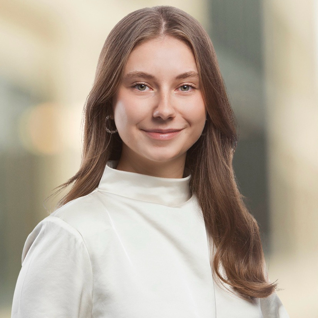 Constanze Ginkel Assistenz W&WGruppe XING