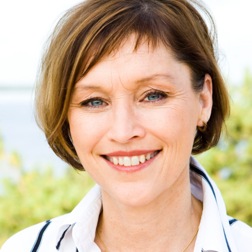 Ninnan Stenmark Ahl n Senior Travel Trade Managerin DACH Visit athena-vogel-google-linkedin