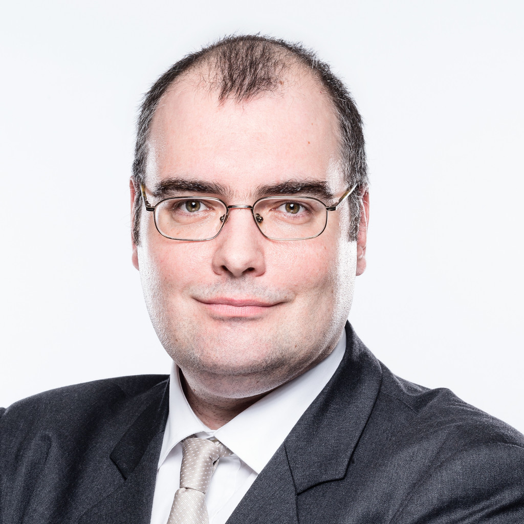 Dr. Tamas Mayer Senior Manager EY Ernst & Young XING Dr. Tamas Mayer Senior Manager EY Ernst & Young XING