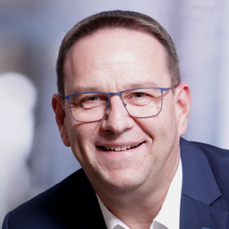 Dr. Andreas Doßler