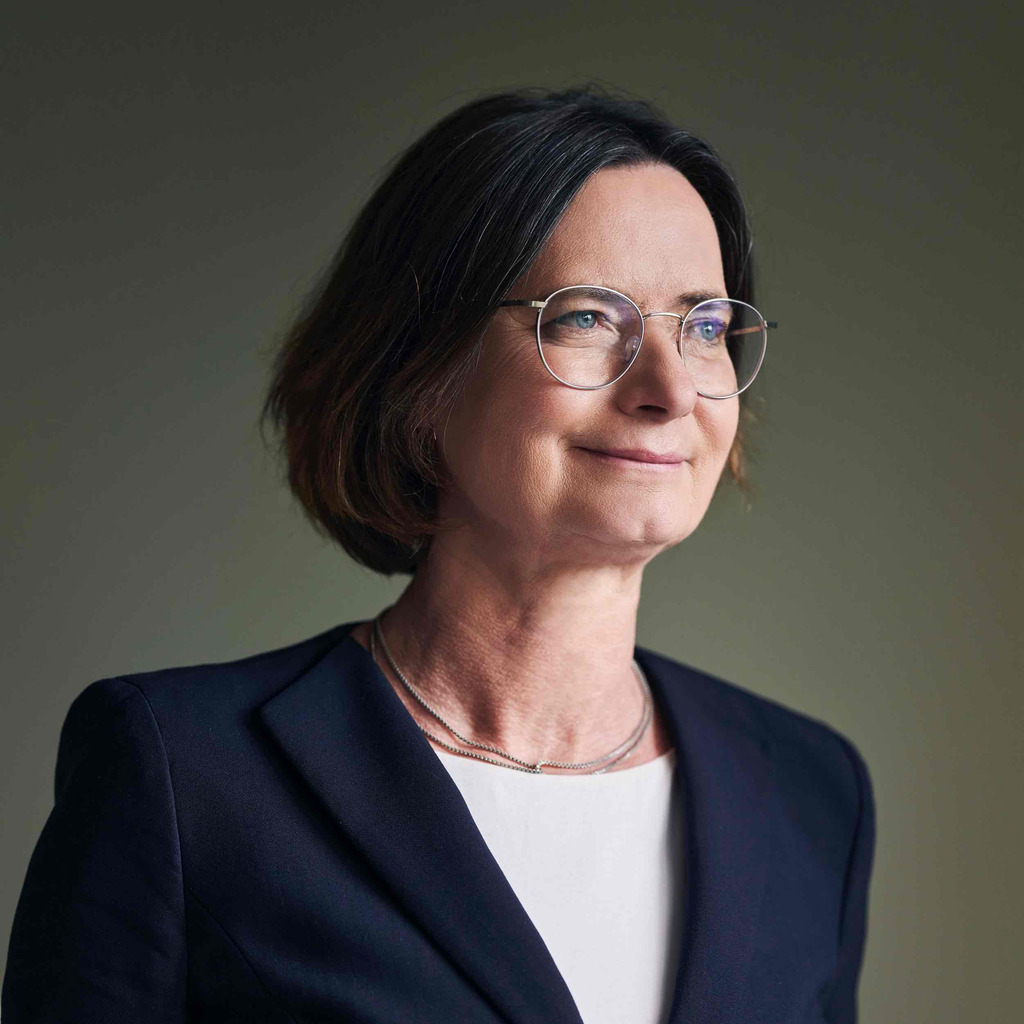 Doris Zoller Geschäftsführerin Münchner Wohnen GmbH XING