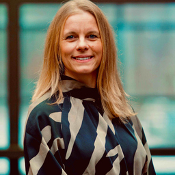 Julia Heering