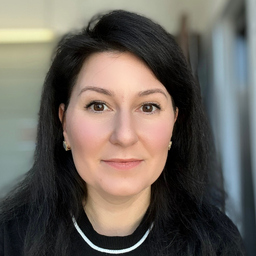 Dr. Iuliia Halias