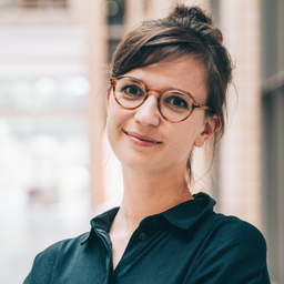 Charlotte Simon