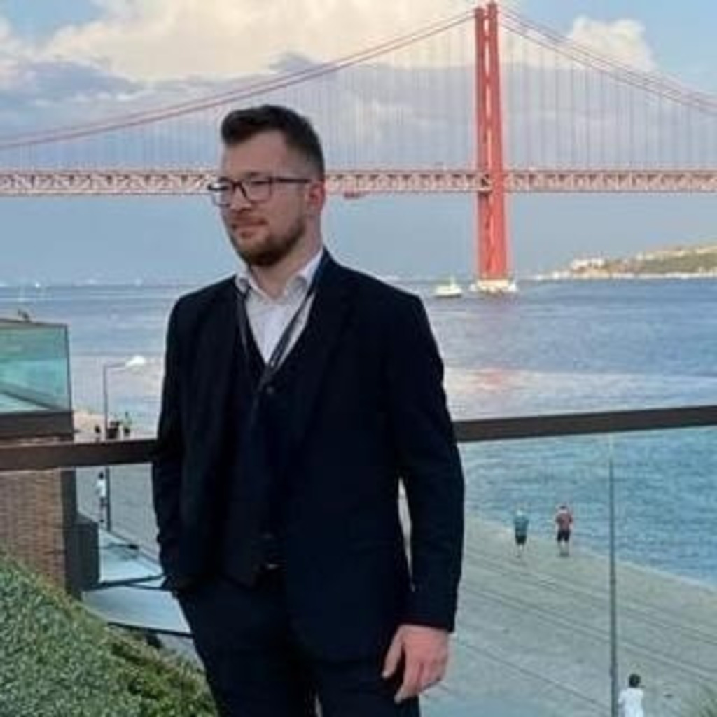 Maximilian Rabich Head of Network & Security ITService hilop.de XING