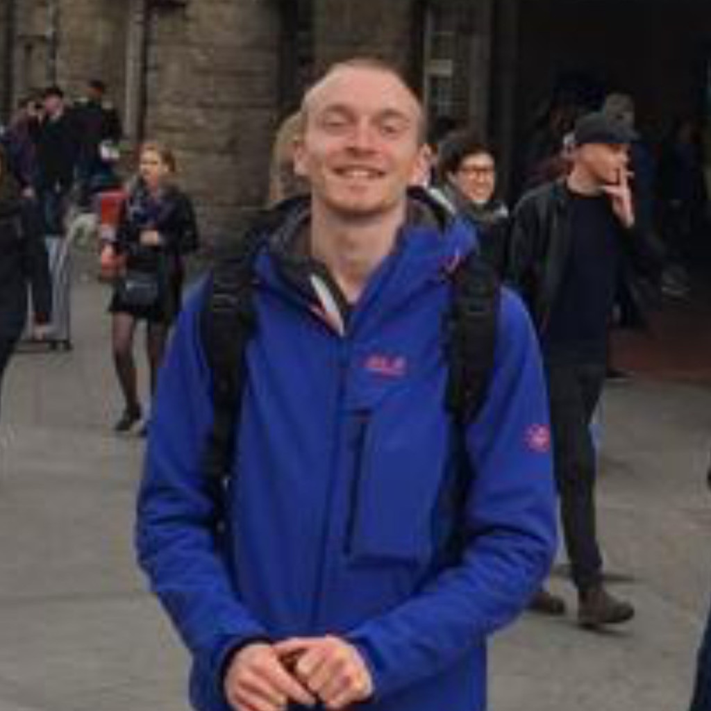 Sebastian Hartwig Fachwirt Akademie Handel XING