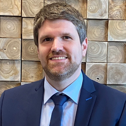Dr. Stefan Weck