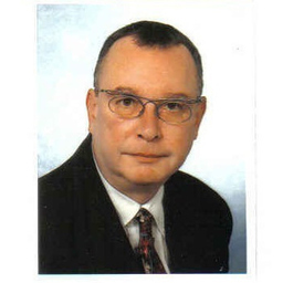 Dr. Lars Ebneth