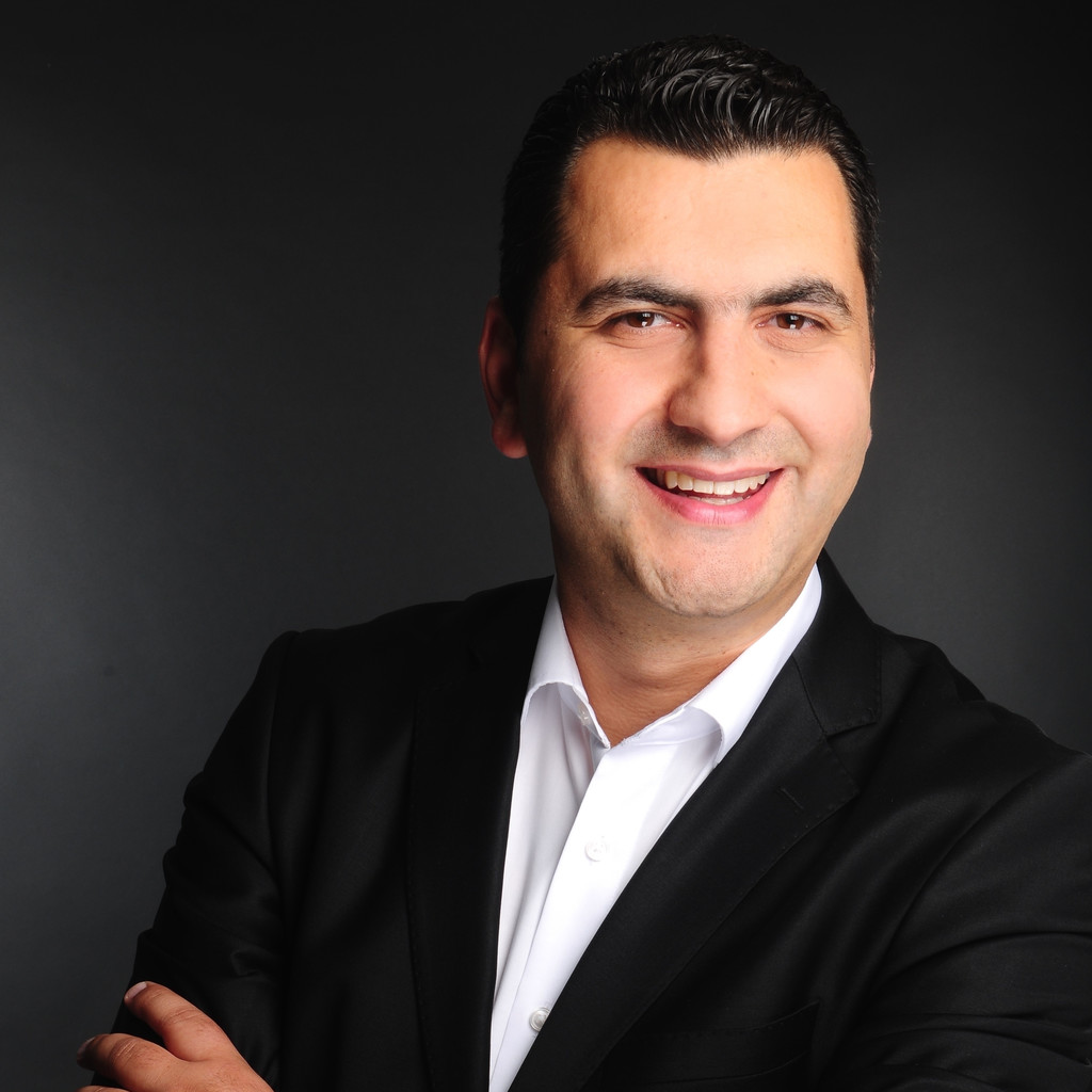 Özay Aksoy Geschäftsführer / Inhaber LVM Versicherung Aksoy XING