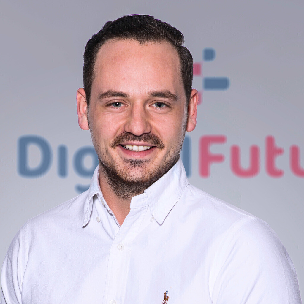 felix-deckardt-junior-financial-planner-valuniq-ag-xing