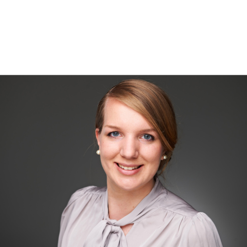 Louisa Jöckel Executive Assistant Bain & Company XING