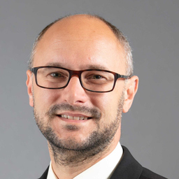 Stefan Schmitz