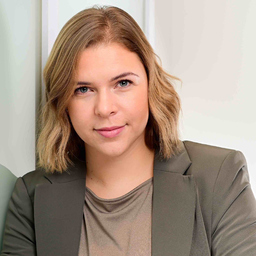 Julia Mosebach