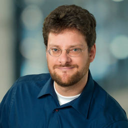 Dr. Dennis Hidde