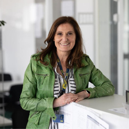 Evelyn Hasenegger