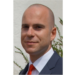 Dr. Elmar Wind