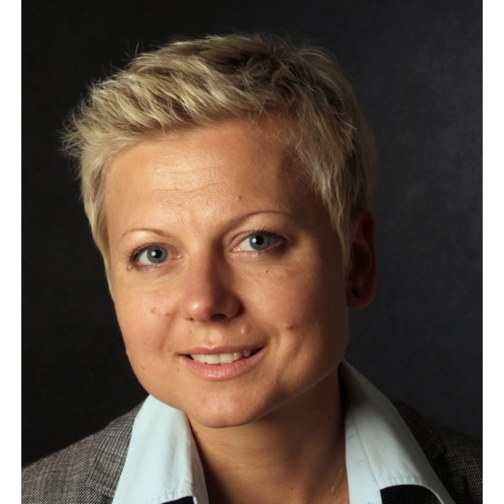 Nina Schreiber Dipl. Übersetzer Die Übersetzerin Ihre Botschaft