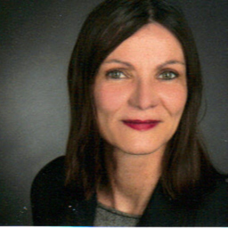 Prof. Mariel Renz